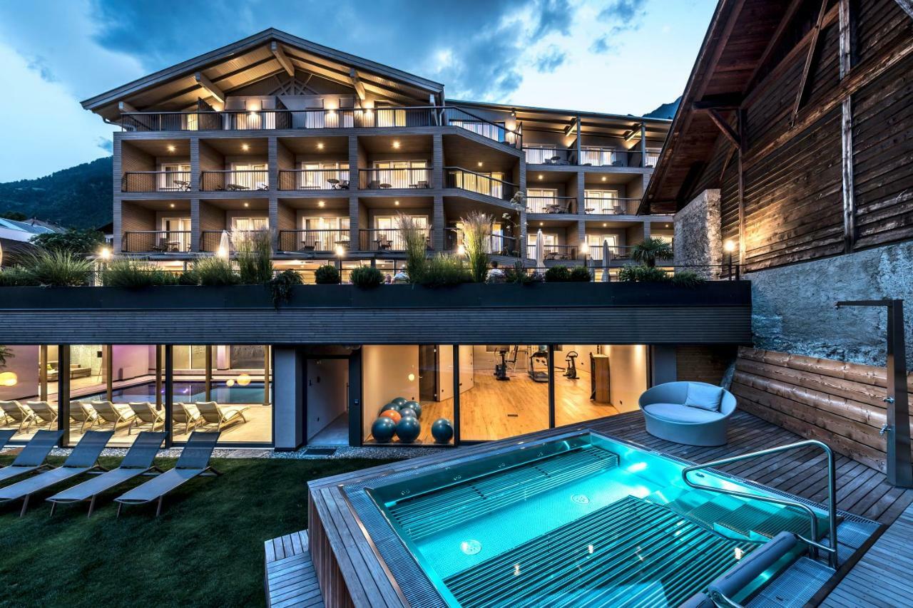 Hotel Das Stachelburg Parcines Exterior photo